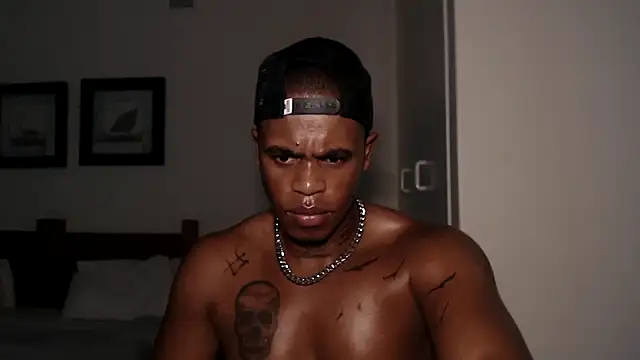 Snapshot of Bedroom_Gangster007 chatting on 26, 9, 2025 Bedroom Gangster007 online show from 26, 9, 2025