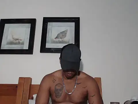 Snapshot of Bedroom_Gangster007 chatting on 12, 10, 2025 Bedroom Gangster007 online show from 12, 10, 2025