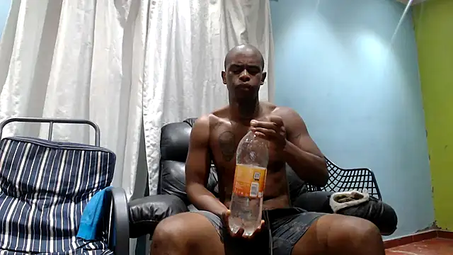 Snapshot of Bedroom_Gangster007 chatting on 3, 2, 2026 Bedroom Gangster007 online show from 3, 2, 2026