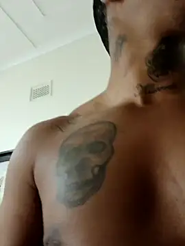 Snapshot of Bedroom_Gangster007 chatting on 9, 10, 2025 Bedroom Gangster007 online show from 9, 10, 2025