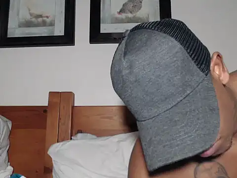 Snapshot of Bedroom_Gangster007 chatting on 2, 10, 2025 Bedroom Gangster007 online show from 2, 10, 2025