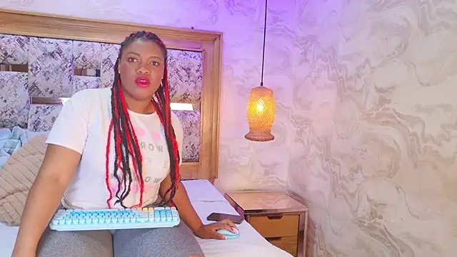 ZOLEY WATSON online show from 28, 11, 2025