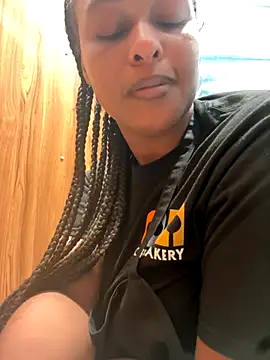 yummy0322 online show from 10, 9, 2025