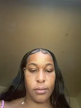 yummy0322 online show from 4, 11, 2025