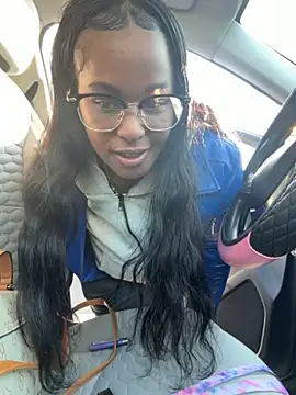 yummy0322 online show from 8, 11, 2025