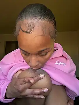 yummy0322 online show from 23, 11, 2025