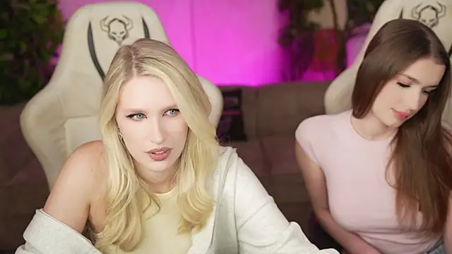 Scarlett Sweet054 online show from 28, 10, 2025