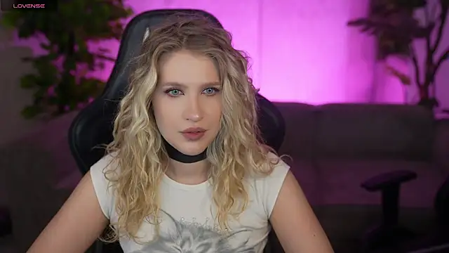 Scarlett Sweet054 online show from 29, 3, 2026