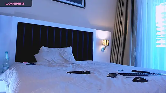 marrenaa online show from 22, 11, 2025