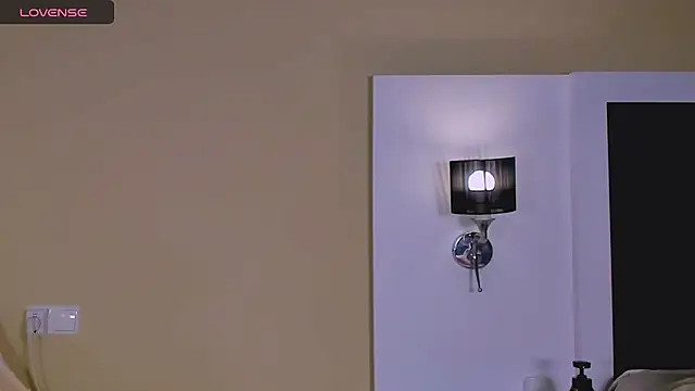 marrenaa online show from 6, 10, 2025