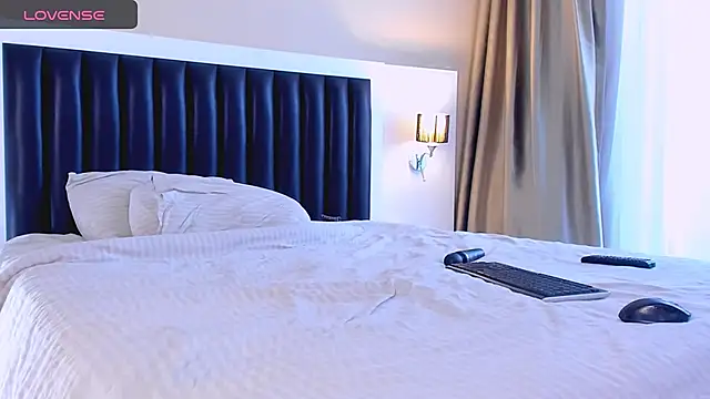 marrenaa online show from 25, 11, 2025