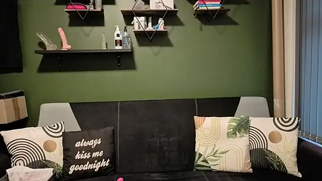 Eveline Beauty Kitty online show from 29, 11, 2025