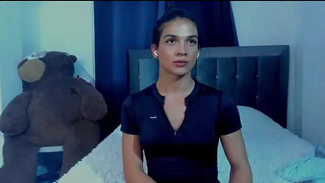 ISA BELLA VZL online show from 4, 11, 2025