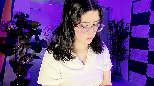 LiLLiAnderson online show from 25, 3, 2026