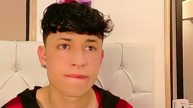 Axel  Evans online show from 22, 3, 2026