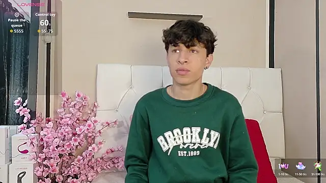 Snapshot of Axel__Evans chatting on 25, 10, 2025 Axel Evans online show from 25, 10, 2025