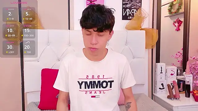 Axel  Evans online show from 13, 1, 2026