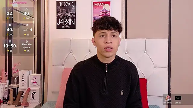 Snapshot of Axel__Evans chatting on 1, 12, 2025 Axel Evans online show from 1, 12, 2025