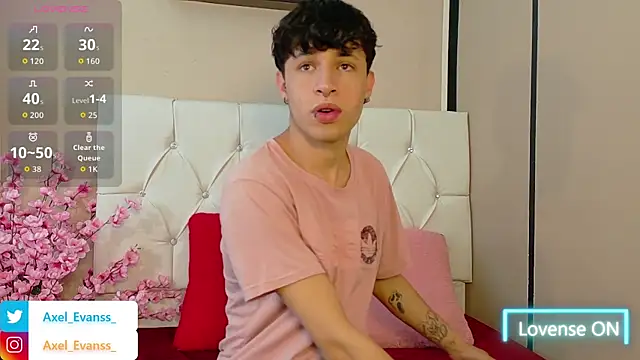 Snapshot of Axel__Evans chatting on 9, 10, 2025 Axel Evans online show from 9, 10, 2025