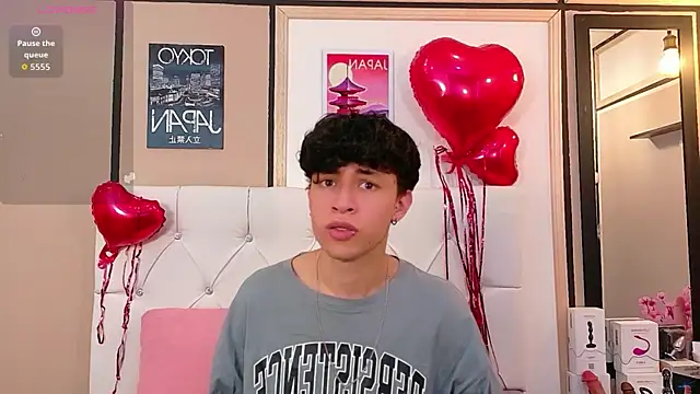 Axel  Evans online show from 13, 2, 2026