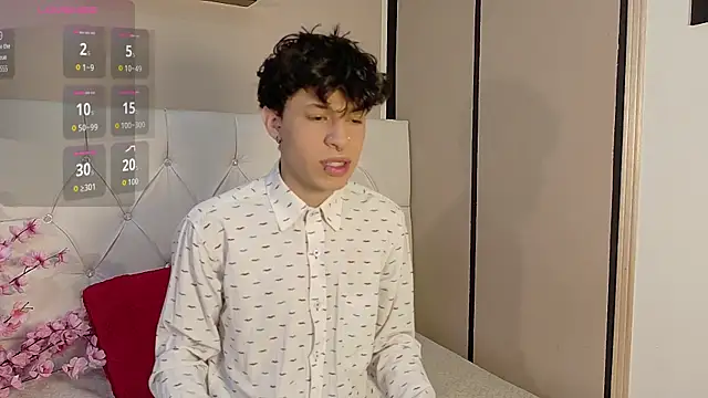 Snapshot of Axel__Evans chatting on 24, 10, 2025 Axel Evans online show from 24, 10, 2025