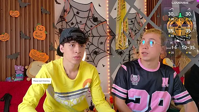 Snapshot of Axel__Evans chatting on 22, 10, 2025 Axel Evans online show from 22, 10, 2025