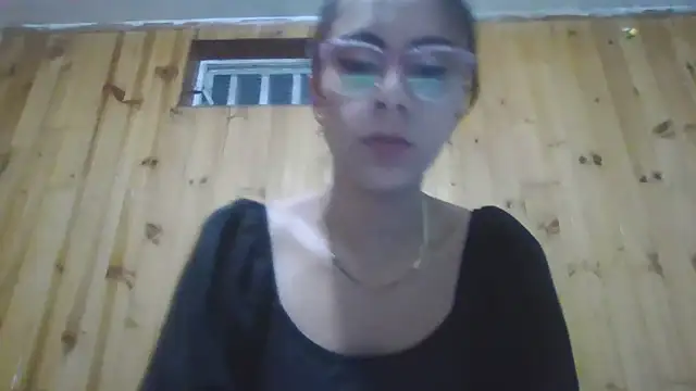 Roselingalvis13 online show from 5, 10, 2025