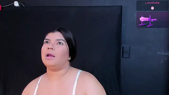 Gigi duran online show from 12, 3, 2026