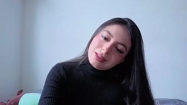 Snapshot of MiaKimky chatting on 20, 10, 2025 MiaKimky online show from 20, 10, 2025