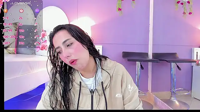 my aleja  online show from 4, 11, 2025