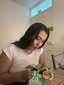 my aleja  online show from 12, 4, 2026