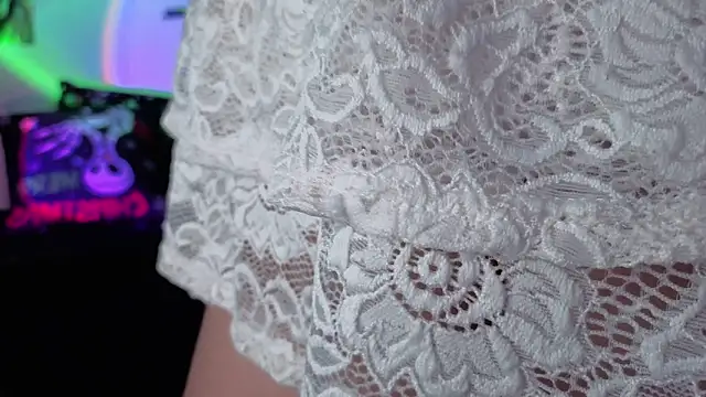 Snapshot of Mariana_velezz chatting on 3, 12, 2025 Mariana velezz online show from 3, 12, 2025