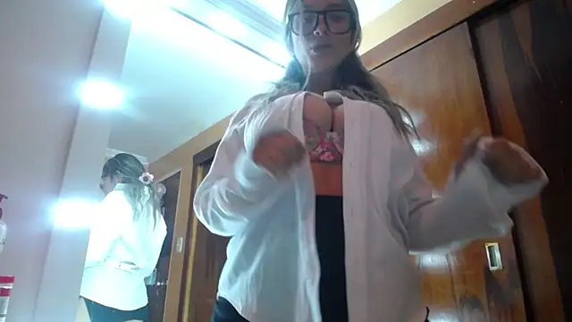 miss lilieth online show from 28, 9, 2025