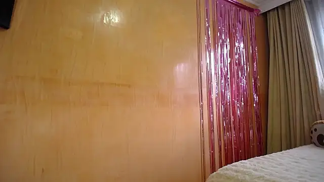 Snapshot of miss_lilieth chatting on 14, 2, 2026 miss lilieth online show from 14, 2, 2026