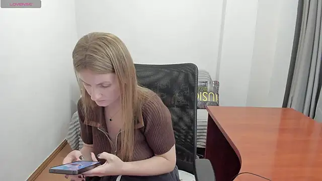 Snapshot of Alisha_Skyes chatting on 9, 7, 2026 Alisha Skyes online show from 9, 7, 2026