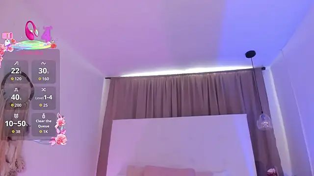 M0lly Beckers online show from 18, 11, 2025