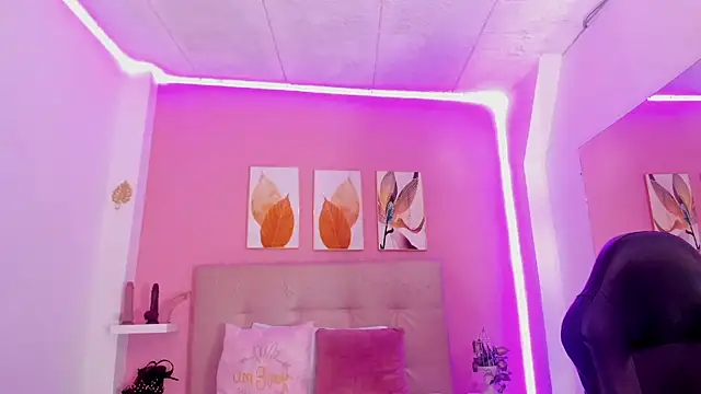 M0lly Beckers online show from 8, 1, 2026