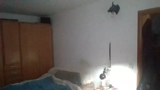 Snapshot of Zk1980 chatting on 29, 10, 2025 Zk1980 online show from 29, 10, 2025