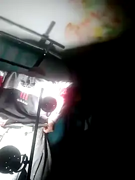 Snapshot of Zk1980 chatting on 25, 10, 2025 Zk1980 online show from 25, 10, 2025