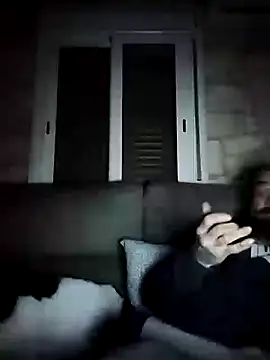 Snapshot of Zk1980 chatting on 28, 11, 2025 Zk1980 online show from 28, 11, 2025