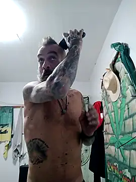 Snapshot of Zk1980 chatting on 22, 10, 2025 Zk1980 online show from 22, 10, 2025