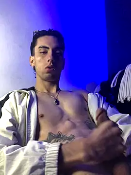 Snapshot of redmen69 chatting on 1, 10, 2025 redmen69 online show from 1, 10, 2025