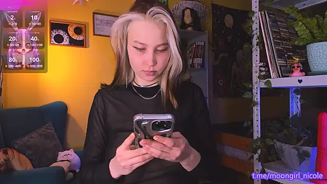 Nicole matt online show from 23, 11, 2025