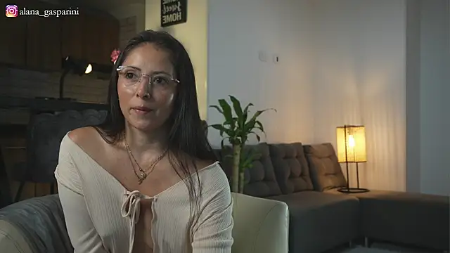 alana gasparini online show from 8, 11, 2025