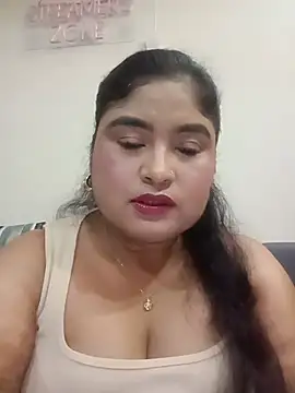 Snapshot of hornyriyanka chatting on 26, 6, 2026 hornyriyanka online show from 26, 6, 2026