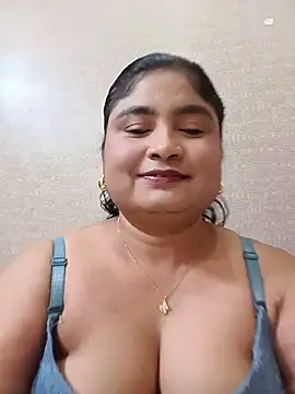 Snapshot of hornyriyanka chatting on 20, 7, 2026 hornyriyanka online show from 20, 7, 2026