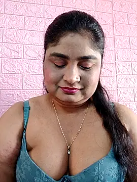 hornyriyanka online show from 13, 2, 2026