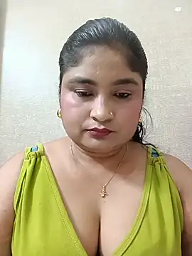 Snapshot of hornyriyanka chatting on 8, 7, 2026 hornyriyanka online show from 8, 7, 2026