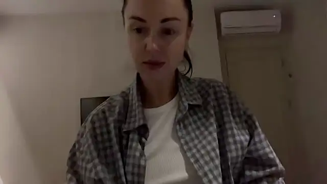 Gilin1 online show from 9, 10, 2025