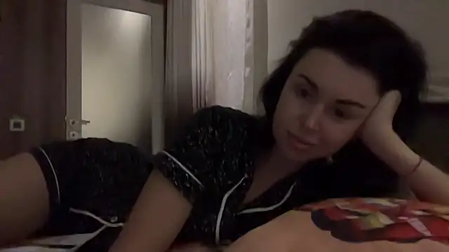 Gilin1 online show from 6, 11, 2025